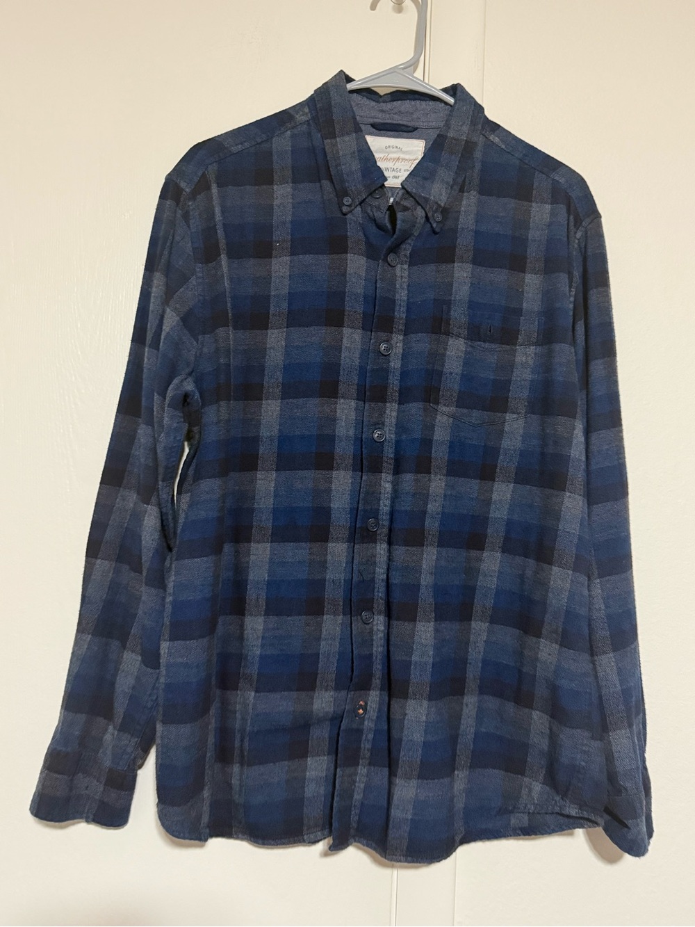 Weatherproof Vintage Men's Blue Plaid Button-Down Shirt - L